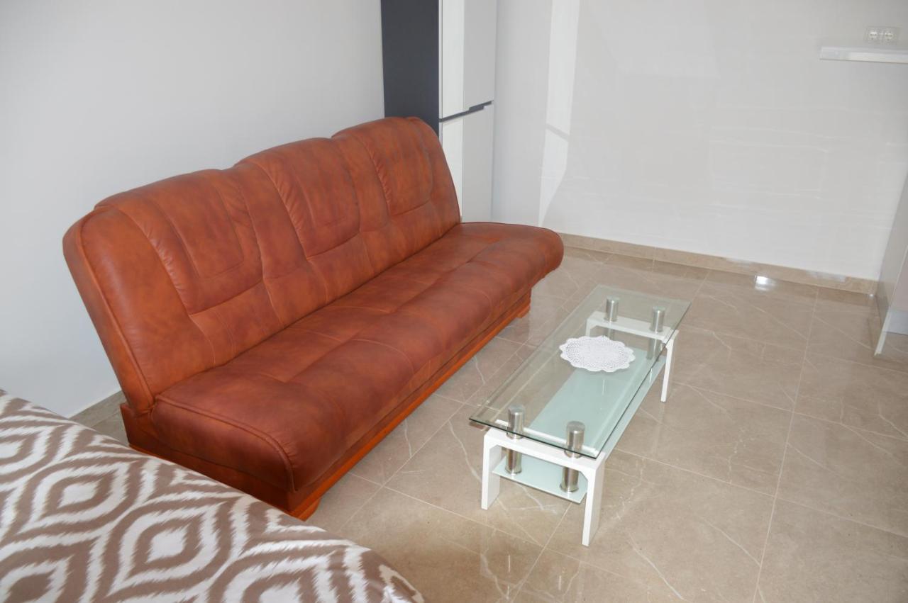 Studio Apartman Kata เปอร์วิช เชปูริเน ภายนอก รูปภาพ